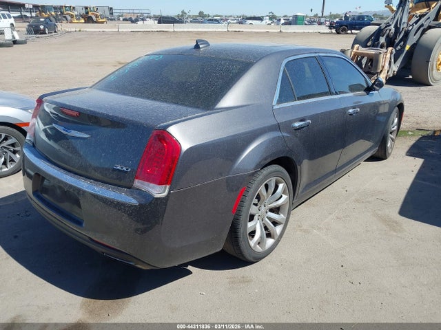2C3CCAEGXKH631373 Chrysler 300 Limited