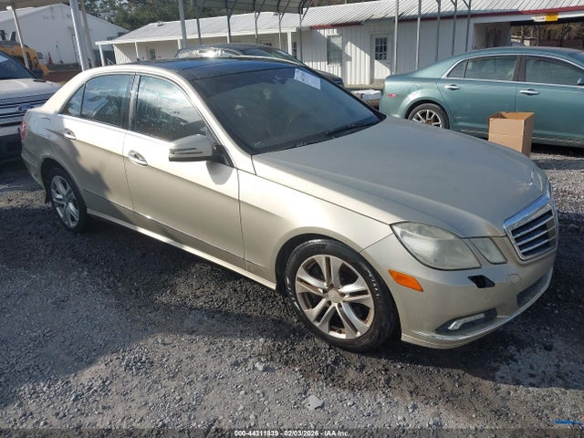 2010 MERCEDES-BENZ E 550 WDDHF9AB4AA089398