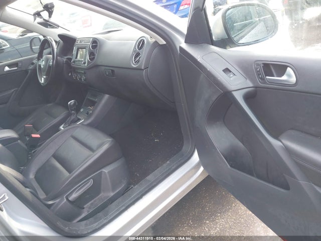 WVGAV7AX4GW534986 Volkswagen Tiguan R-line/s/se/sel