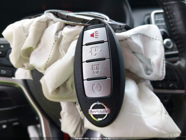 3N1CP5CU2KL510699 Nissan KICKS SR