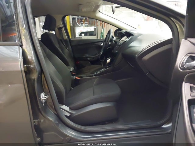 Ford FOCUS SE 2015 1FADP3F22FL237920 Image 5