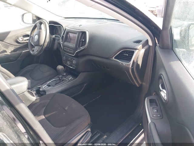 Продажа на аукционе авто 2019 Jeep Cherokee Latitude 4x4, vin: 1C4PJMCX9KD155069, номер лота: 44311991