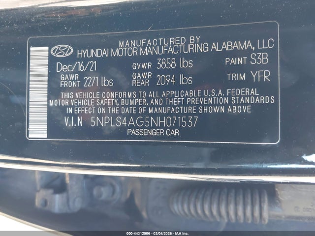 5NPLS4AG5NH071537 Hyundai ELANTRA SEL
