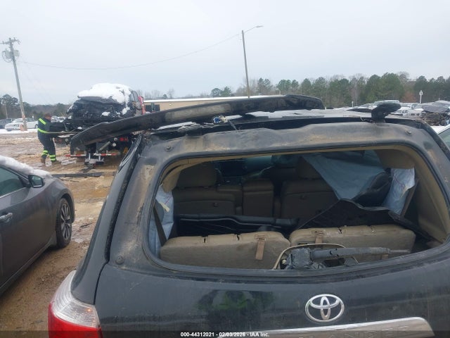 Продажа на аукционе авто 2013 Toyota Highlander, vin: 5TDZA3EH2DS037350, номер лота: 44312021