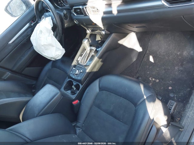 44312046 :رقم المزاد ، JM3KFBBM8N0607040 vin ، 2022 Mazda Cx-5 2.5 S Select مزاد بيع