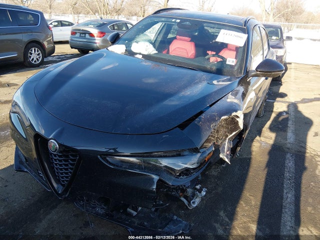 Alfa Romeo Stelvio Sprint Awd 2025 ZASPAKAN1S7D95342 Image 2