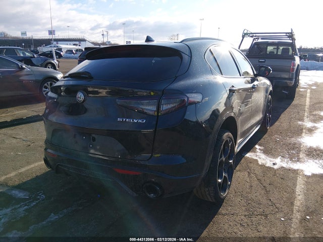 Alfa Romeo Stelvio Sprint Awd 2025 ZASPAKAN1S7D95342 Image 4