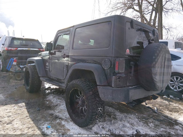 2015 JEEP WRANGLER 1C4AJWAG5FL580627 Photo 2