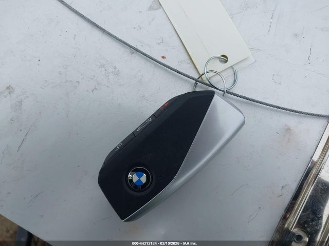 2025 BMW X5 PHEV 5UX43EU03S9Y47673 Photo 10