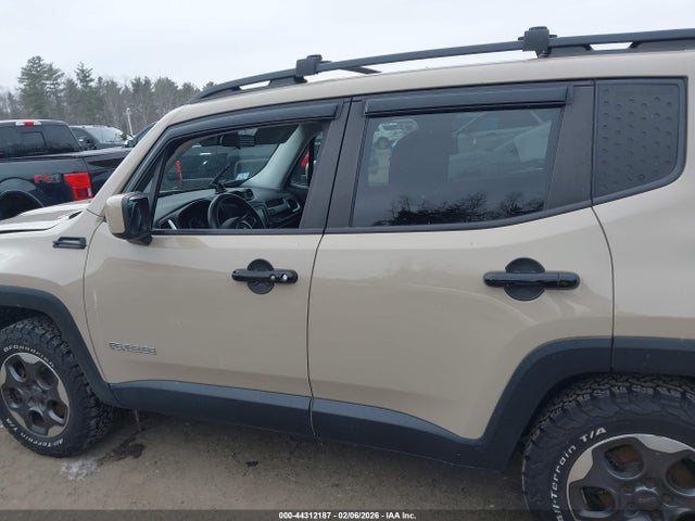 Jeep Renegade Latitude 2015 ZACCJBBH1FPB89091 Image 13