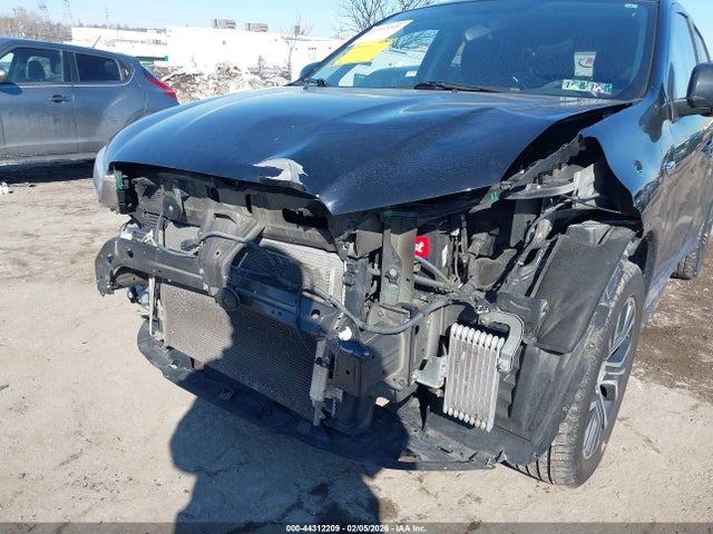 JA4AP3AU3KU027914 Mitsubishi Outlander Sport 2.0 Es