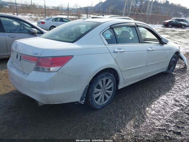 2012 HONDA ACCORD SDN 1HGCP3F89CA008797 Photo 3