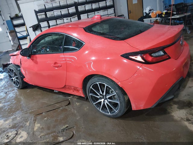 2023 TOYOTA GR86 JF1ZNBC18P8751681 Photo 2