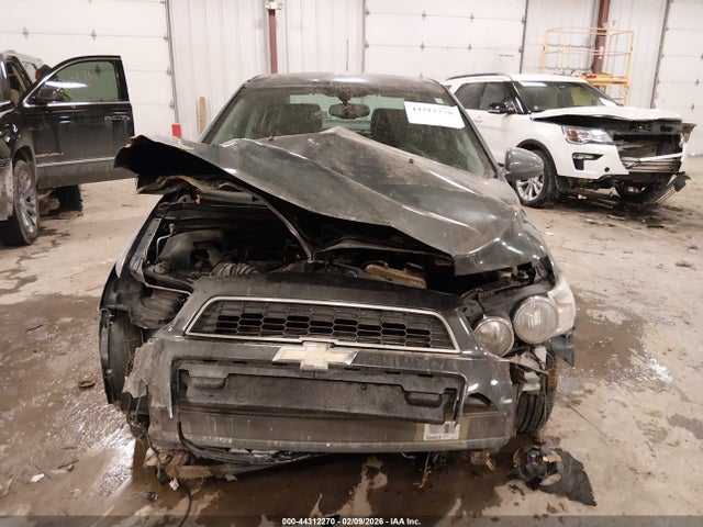 44312270 :رقم المزاد ، 1G1JE5SBXG4135225 vin ، 2016 Chevrolet Sonic Ltz Auto مزاد بيع