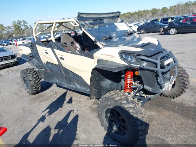 2023 CAN-AM COMMANDER MAX 3JBACAX44PE001442