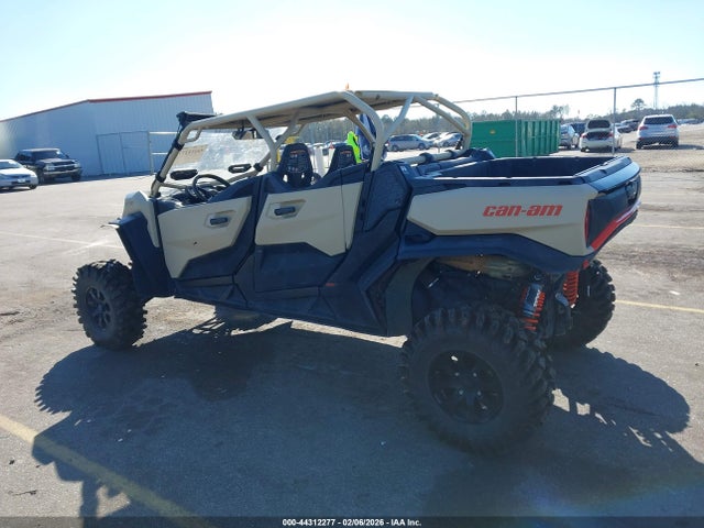 2023 CAN-AM COMMANDER MAX 3JBACAX44PE001442 Photo 2