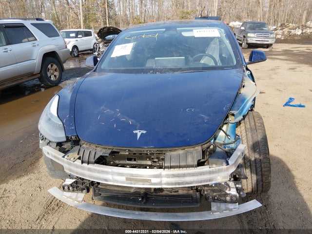 Tesla Model 3 Long Range Dual Motor All-wheel Drive 2022 5YJ3E1EB0NF325402 Image 10