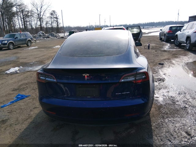 Tesla Model 3 Long Range Dual Motor All-wheel Drive 2022 5YJ3E1EB0NF325402 Image 16