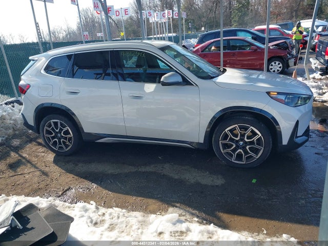 Продажа на аукционе авто 2023 Bmw X1 Xdrive28i, vin: WBX73EF07P5X50344, номер лота: 44312341