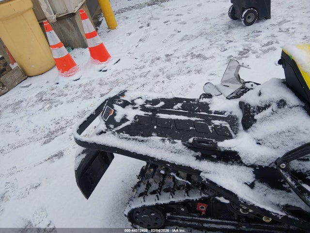 Ski-Doo Renegade Andrenaline 2021 2BPSDUMB1MV000088 Image 8