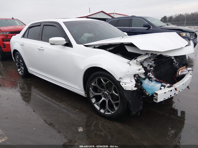 2018 CHRYSLER 300 2C3CCABG8JH243786