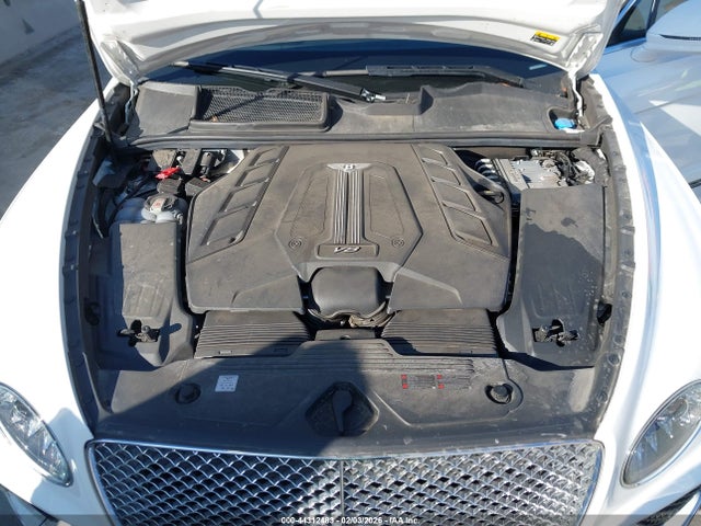2021 BENTLEY BENTAYGA SJAAM2ZV6MC035120 Photo 9