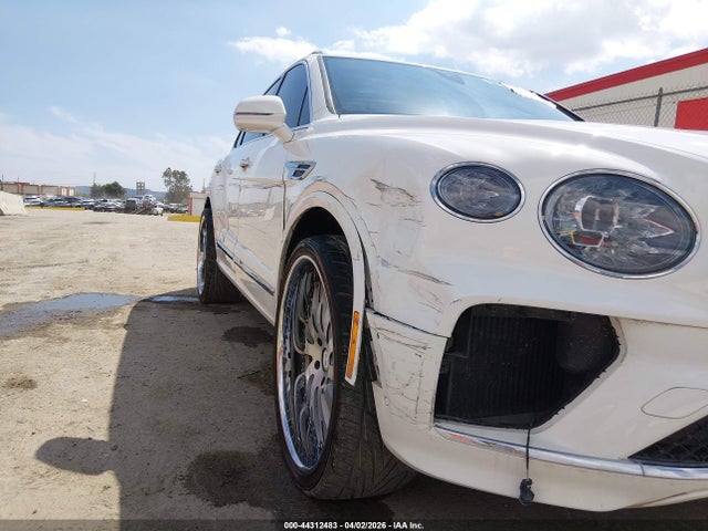 2021 BENTLEY BENTAYGA SJAAM2ZV6MC035120 Photo 5