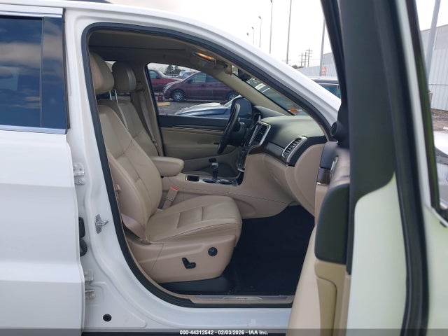 2015 Jeep Grand Cherokee Limited მანქანა იყიდება აუქციონზე, vin: 1C4RJEBG6FC792562, აუქციონის ნომერი: 44312542