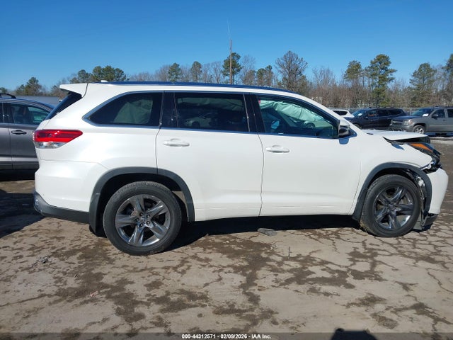 5TDDZRFH8KS736726 Toyota Highlander Limited Platinum