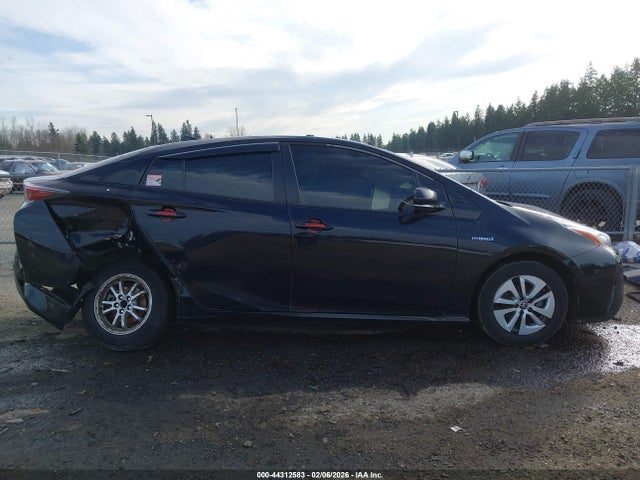 Toyota Prius Two Eco 2017 JTDKARFU8H3533471 Image 14