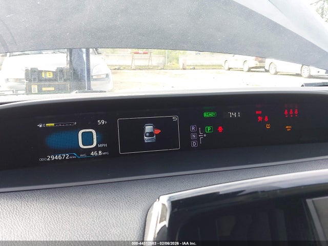 Toyota Prius Two Eco 2017 JTDKARFU8H3533471 Image 7
