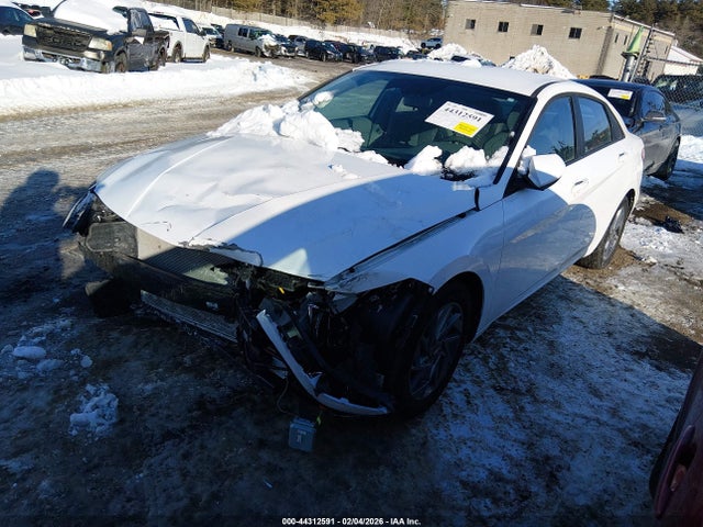 Hyundai ELANTRA SEL 2024 KMHLM4DG9RU782011 Image 2