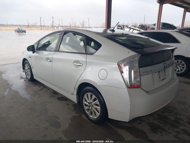 2013 TOYOTA PRIUS PLUG-IN JTDKN3DP4D3046812 Photo 2