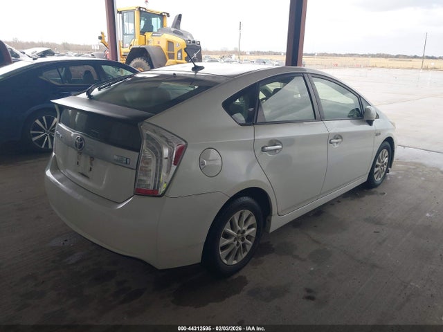 2013 TOYOTA PRIUS PLUG-IN JTDKN3DP4D3046812 Photo 3
