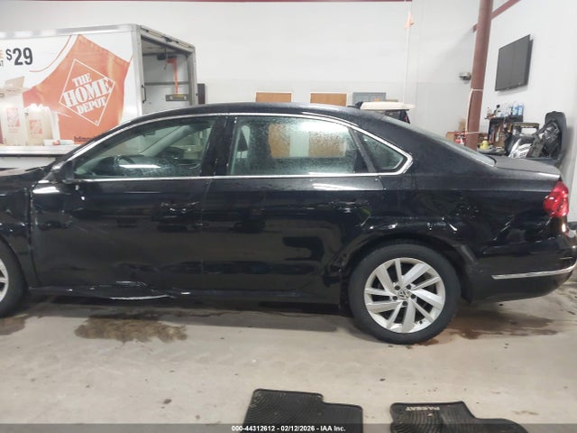 Aukcja sprzedaży 2018 Volkswagen Passat 2.0t Se, vin: 1VWBA7A33JC018965, numer aukcji: 44312612
