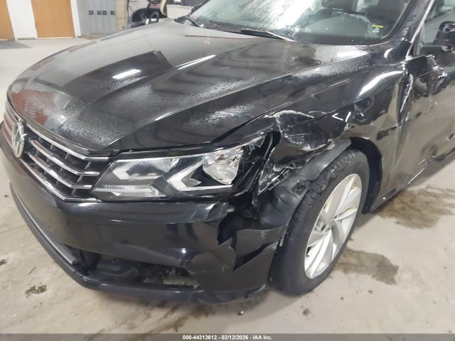 Aukcja sprzedaży 2018 Volkswagen Passat 2.0t Se, vin: 1VWBA7A33JC018965, numer aukcji: 44312612