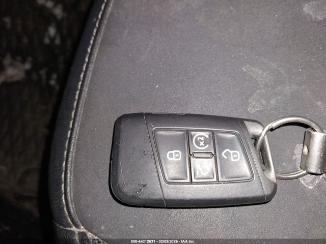 2022 Volkswagen Taos 1.5t Se მანქანა იყიდება აუქციონზე, vin: 3VVRX7B22NM064587, აუქციონის ნომერი: 44312631