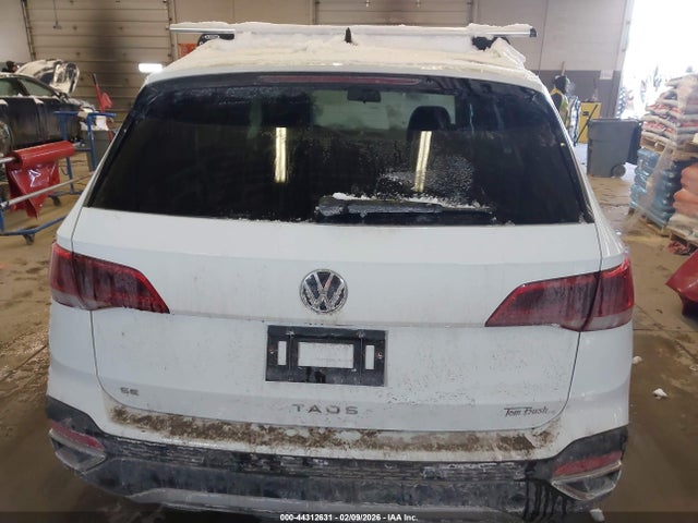 2022 Volkswagen Taos 1.5t Se მანქანა იყიდება აუქციონზე, vin: 3VVRX7B22NM064587, აუქციონის ნომერი: 44312631