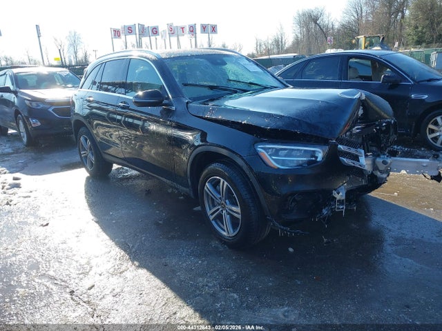2022 MERCEDES-BENZ GLC 300 W1N0G8EB5NV326836