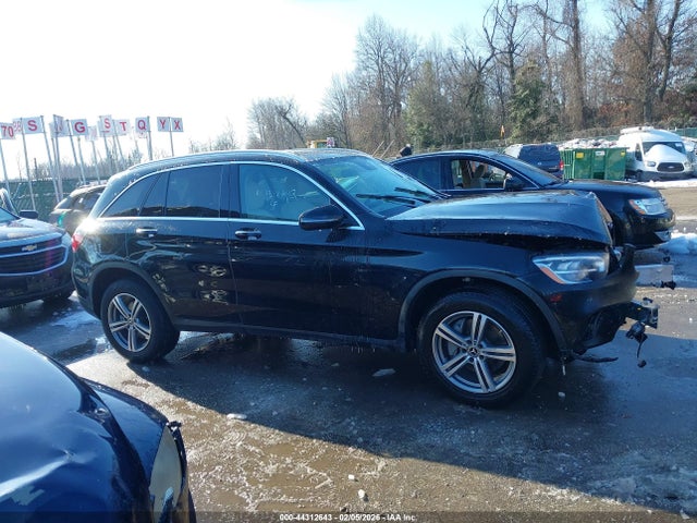 Auction sale of the 2022 Mercedes-benz Glc 300 4matic Suv, vin: W1N0G8EB5NV326836, lot number: 44312643