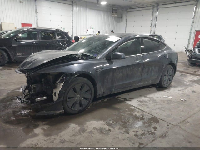 2025 TESLA MODEL 3 5YJ3E1EB4SF021145 Photo 1