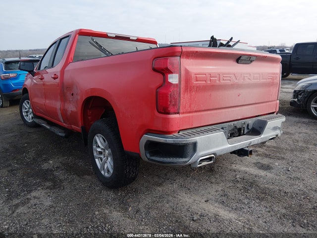 2019 CHEVROLET SILVERADO 1500 1GCRYDED9KZ352124 Photo 2
