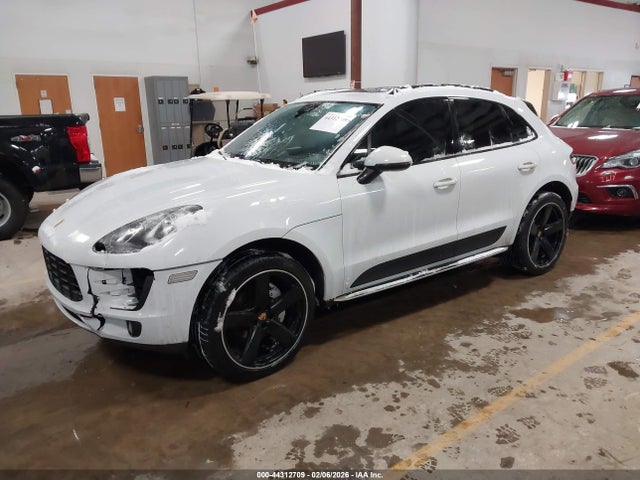 2017 PORSCHE MACAN WP1AB2A55HLB20051 Photo 1