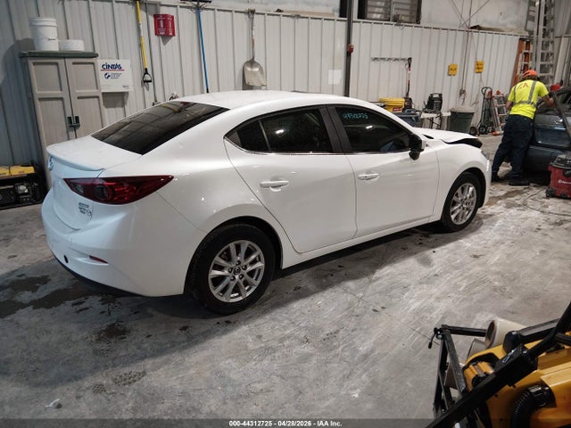 Mazda MAZDA3 2016 3MZBM1V72GM244388 Image 4