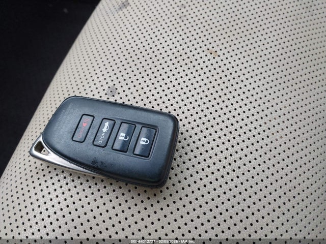 44312727 :رقم المزاد ، 58ABK1GG3JU083451 vin ، 2018 Lexus Es 350 مزاد بيع