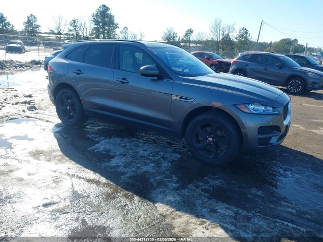 2018 JAGUAR F-PACE SADCJ2FN8JA256458 Photo 0