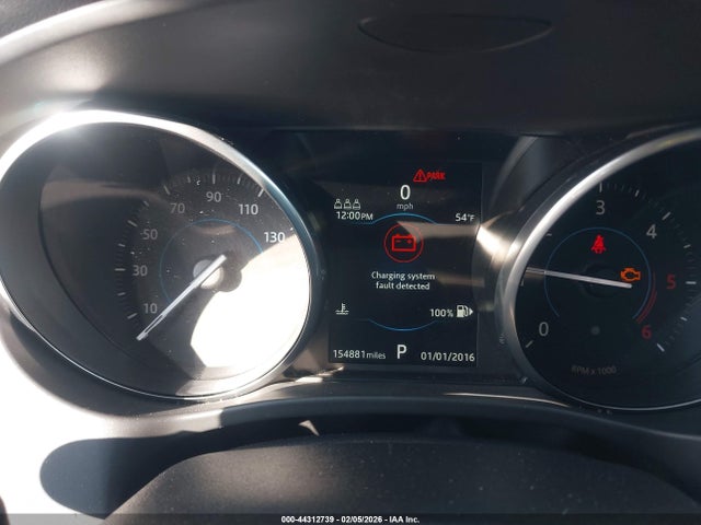 2018 JAGUAR F-PACE SADCJ2FN8JA256458 Photo 6