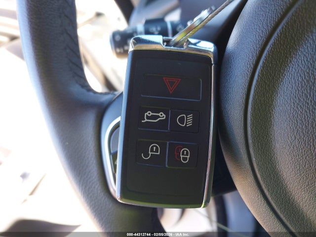 2020 JAGUAR E-PACE SADFK2FX5L1Z83894 Photo 10