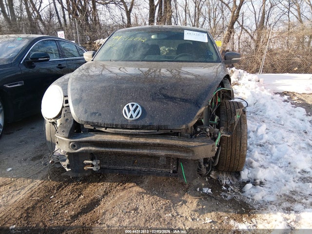 Продаж на аукціоні авто 2015 Volkswagen Beetle 2.0t R-line, vin: 3VW4T7AT1FM604203, номер лоту: 44312812
