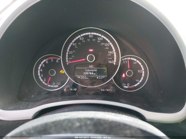 Продаж на аукціоні авто 2015 Volkswagen Beetle 2.0t R-line, vin: 3VW4T7AT1FM604203, номер лоту: 44312812